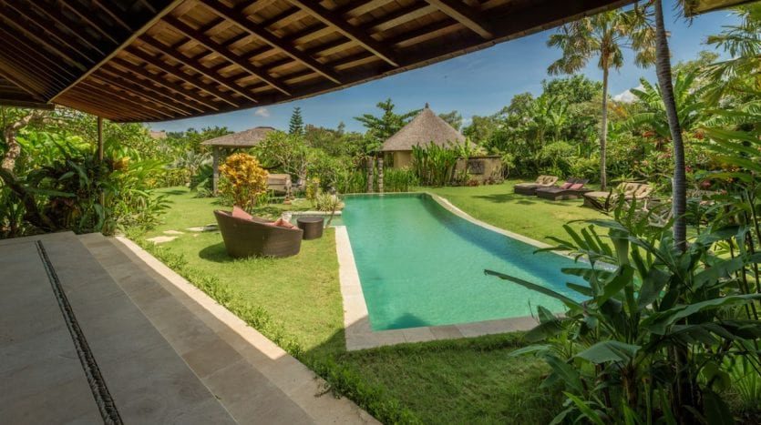 11 Bedroom Joglo Style Estate in Berawa - Leasehold - Bali Luxury Estate 10