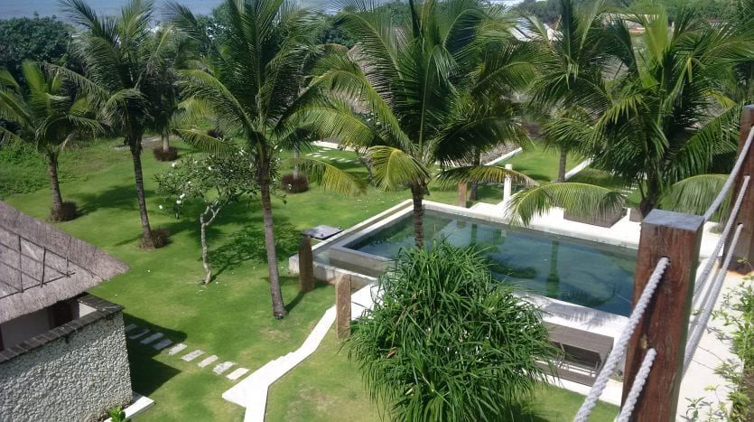 Beachfront Complex Tabanan - 4 Villas Freehold - Bali Luxury Estate 7