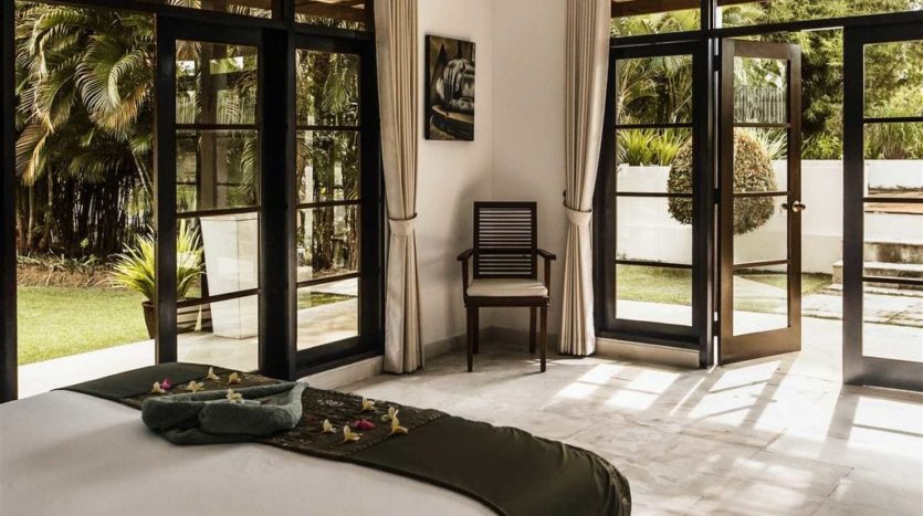 Berawa Family Living - 4 Bedroom Freehold Villa - Bali Luxury Estate 11