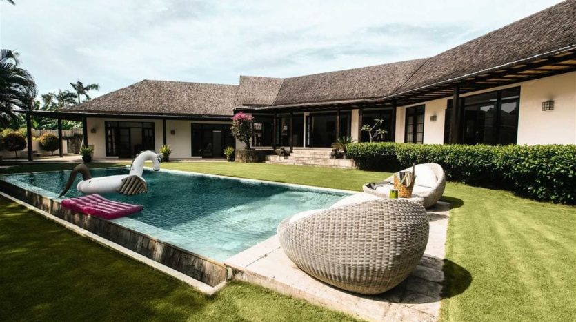 Berawa Family Living - 4 Bedroom Freehold Villa - Bali Luxury Estate 13