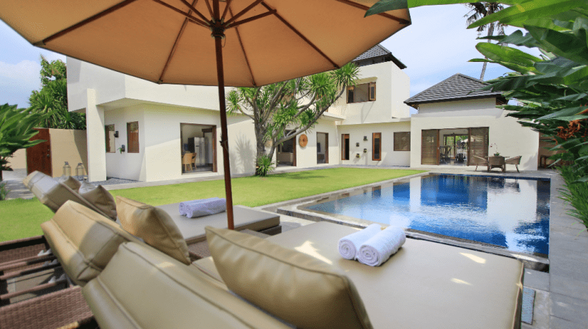 Freehold Luxury Villa Sanur - 5 Bedrooms - Bali Luxury Estate