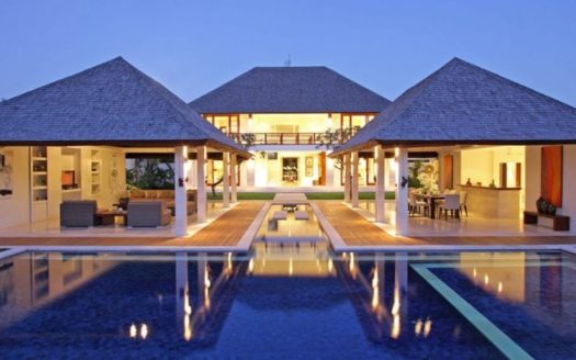 Freehold Villa Echo Beach - 4 Bedroom Villa - Bali Luxury Estate