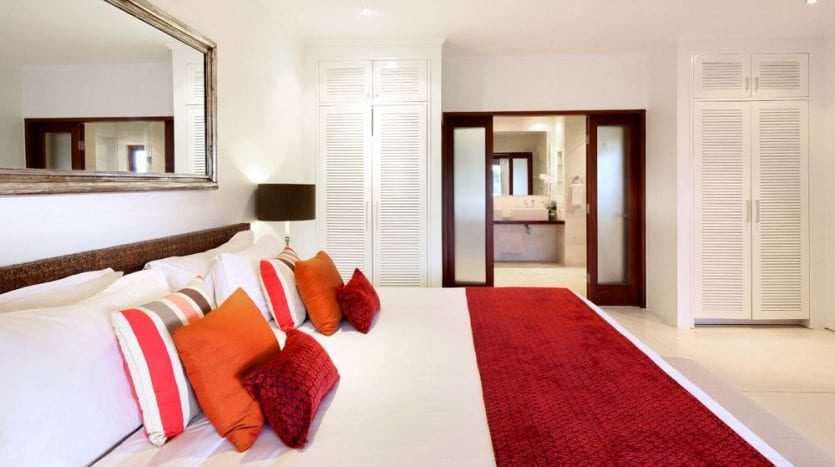 Freehold Villa Echo Beach - 4 Bedroom Villa - Bali Luxury Estate 8