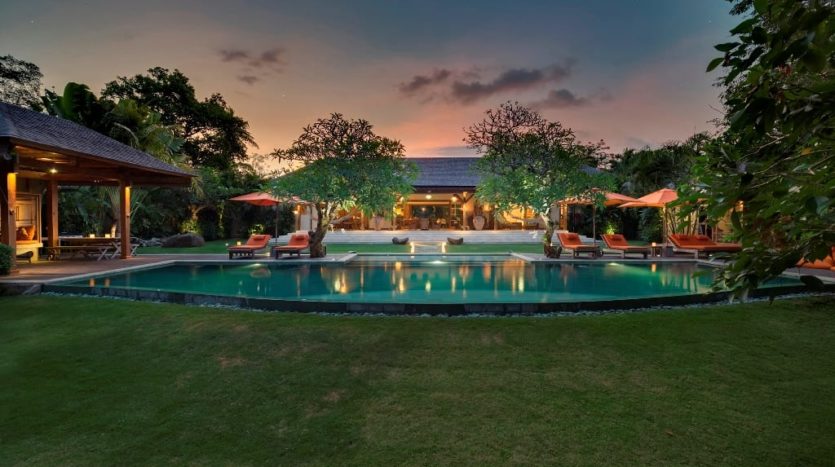 Luxurious Freehold Villa in Pererenan - Bali Luxury Estate 4