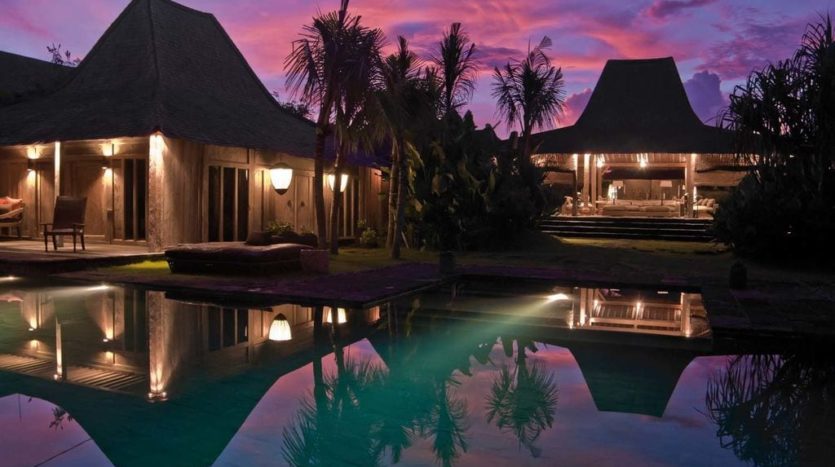 Luxury Canggu Villa - 5 Bedroom Joglo Style - Bali Luxury Estate 11