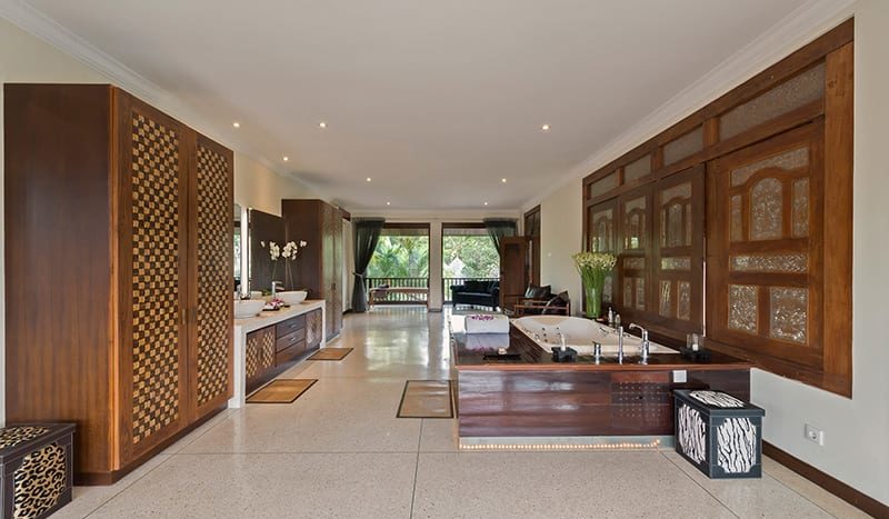 Pererenan Luxury Villa - 7 Bedroom Freehold - Bali Luxury Estate 11