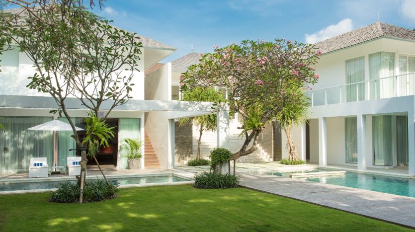 Villa for Sale in Canggu - 6 Bedroom Freehold Luxury - Bali Luxury Estate (9)