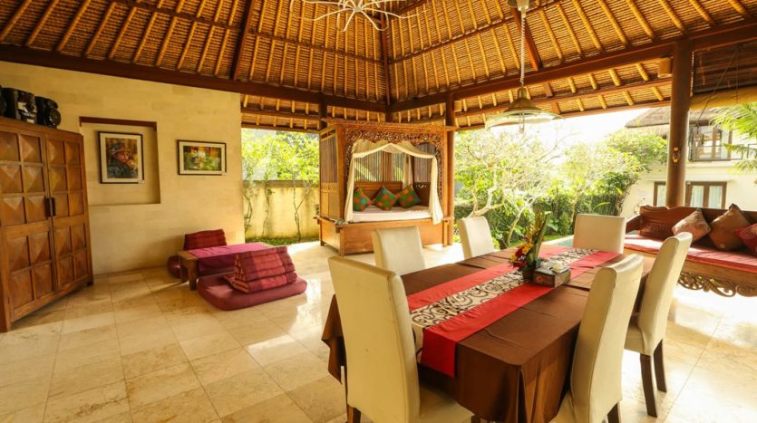 Ubud Three Bedroom Villa For Sale - Bali Luxury Estate (2)
