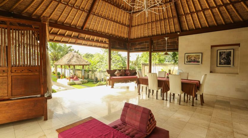 Ubud Three Bedroom Villa For Sale - Bali Luxury Estate (3)