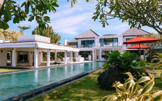 Modern Luxury Villa for sale in Cemagi - Bali Luxury Estate (17)