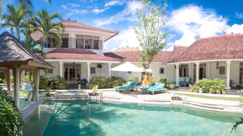 Leasehold villa for sale in Oberoi - Bali Luxury Estate (1)