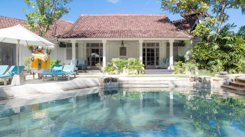 Leasehold villa for sale in Oberoi - Bali Luxury Estate (13)