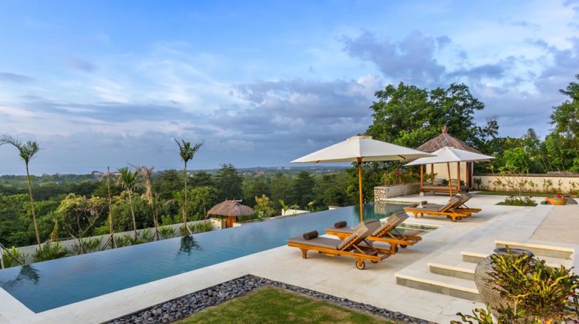 Excellent investment Villa in Labuan Sait, Bukit - Bali Luxury Estate (10)