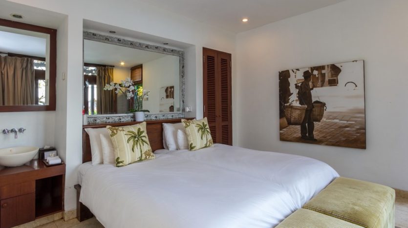 Excellent investment Villa in Labuan Sait, Bukit - Bali Luxury Estate (7)
