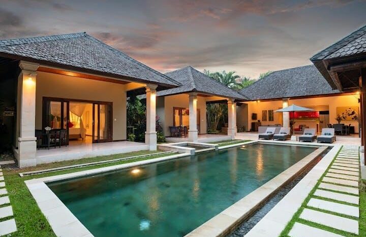 Seminyak Villa for Sale - Total 7 bedrooms - Bali Luxury Estate (12)