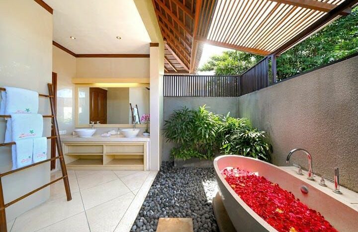 Seminyak Villa for Sale - Total 7 bedrooms - Bali Luxury Estate (4)