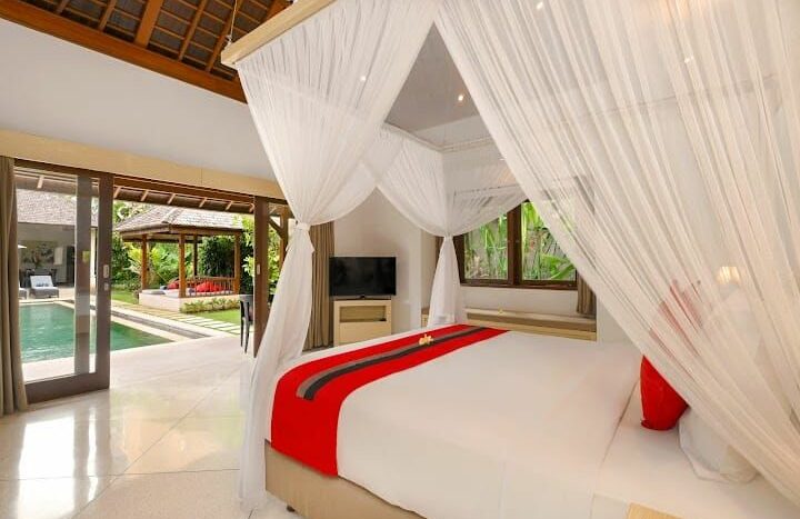 Seminyak Villa for Sale - Total 7 bedrooms - Bali Luxury Estate (8)