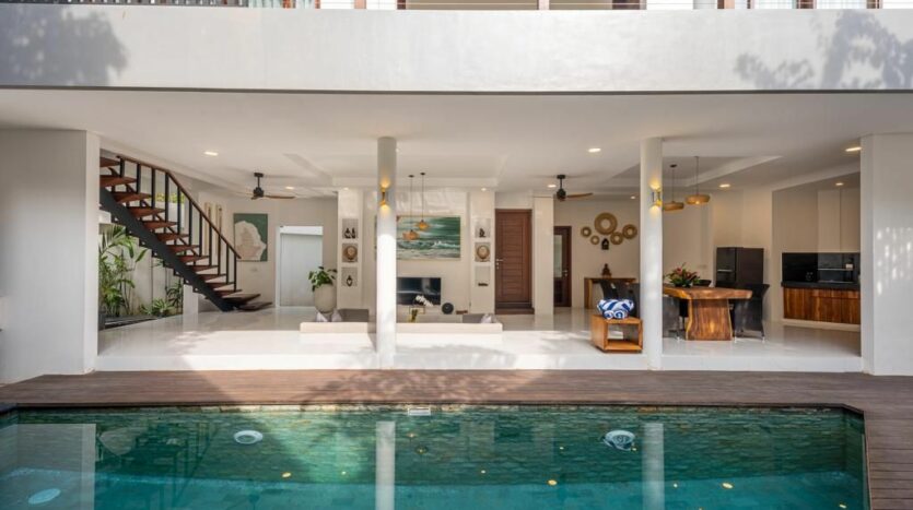 An Extraordinary Opportunity Rare 3-Bedroom Villa for Sale in Seminyak - Bali Luxury Estate (5)