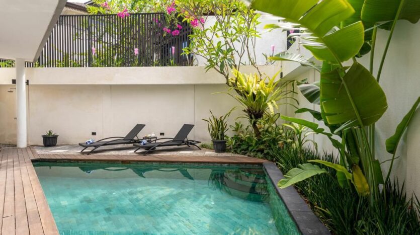 An Extraordinary Opportunity Rare 3-Bedroom Villa for Sale in Seminyak - Bali Luxury Estate (6)
