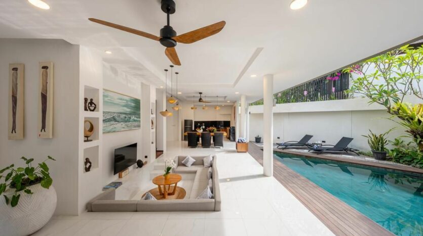An Extraordinary Opportunity Rare 3-Bedroom Villa for Sale in Seminyak - Bali Luxury Estate (7)
