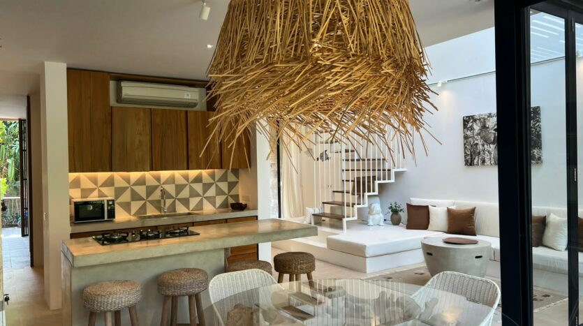 Charming 3-Bedroom Villa for Sale Your Serene Oasis in Berawa, Canggu - Bali Luxury Estate (13)