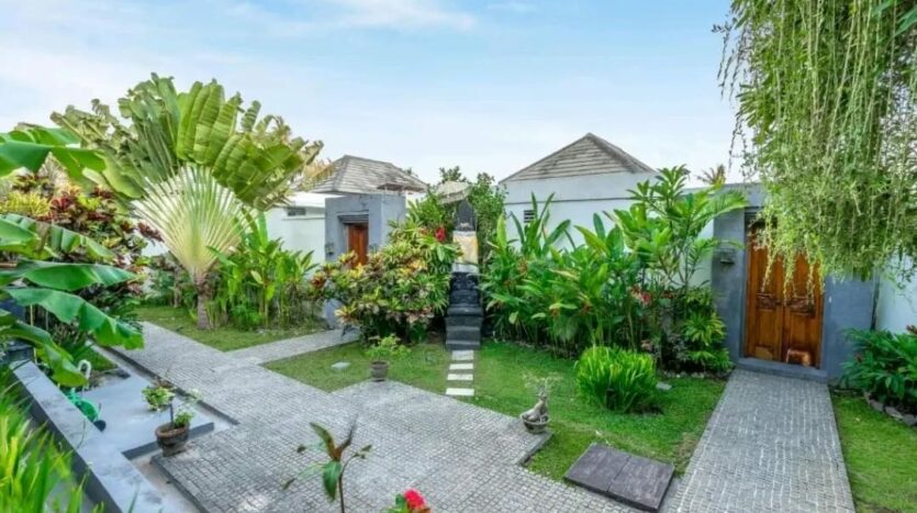 Exclusive Investment Opportunity in Canggu, Tumbak Bayuh - Bali Luxury Estate (6)