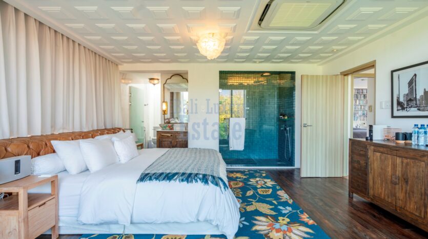Discover true Luxury A Stunning Villa and Apartment in Berawa - Bali Luxury Estate (14)