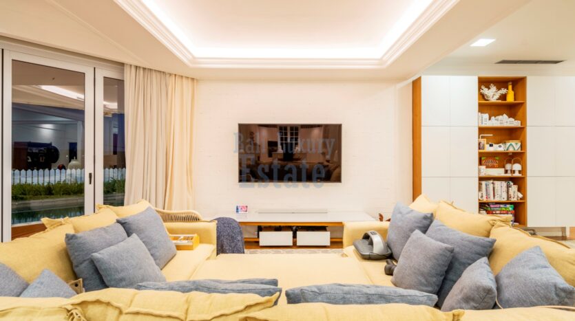 Discover true Luxury A Stunning Villa and Apartment in Berawa - Bali Luxury Estate (23)