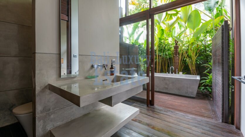 Exquisite Bali Villa in Canggu now for Sale - Bali Luxury Estate (18)