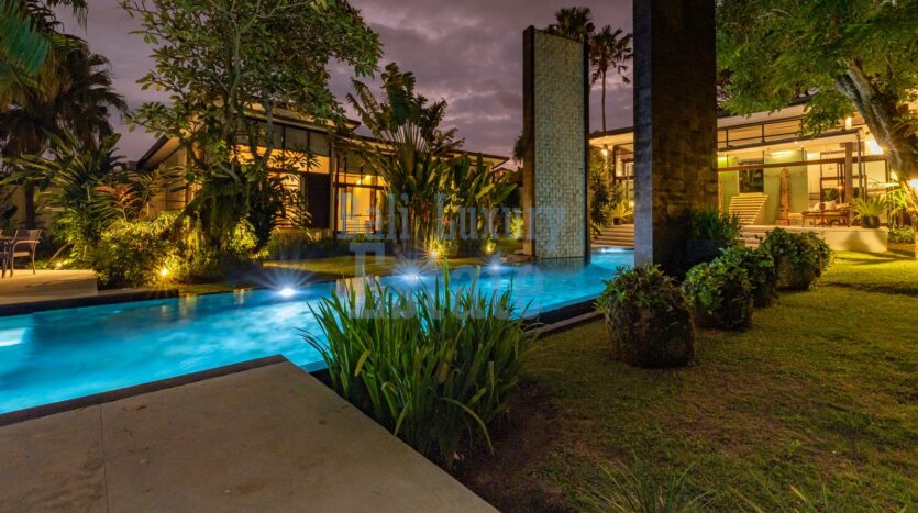 Exquisite Bali Villa in Canggu now for Sale - Bali Luxury Estate (25)